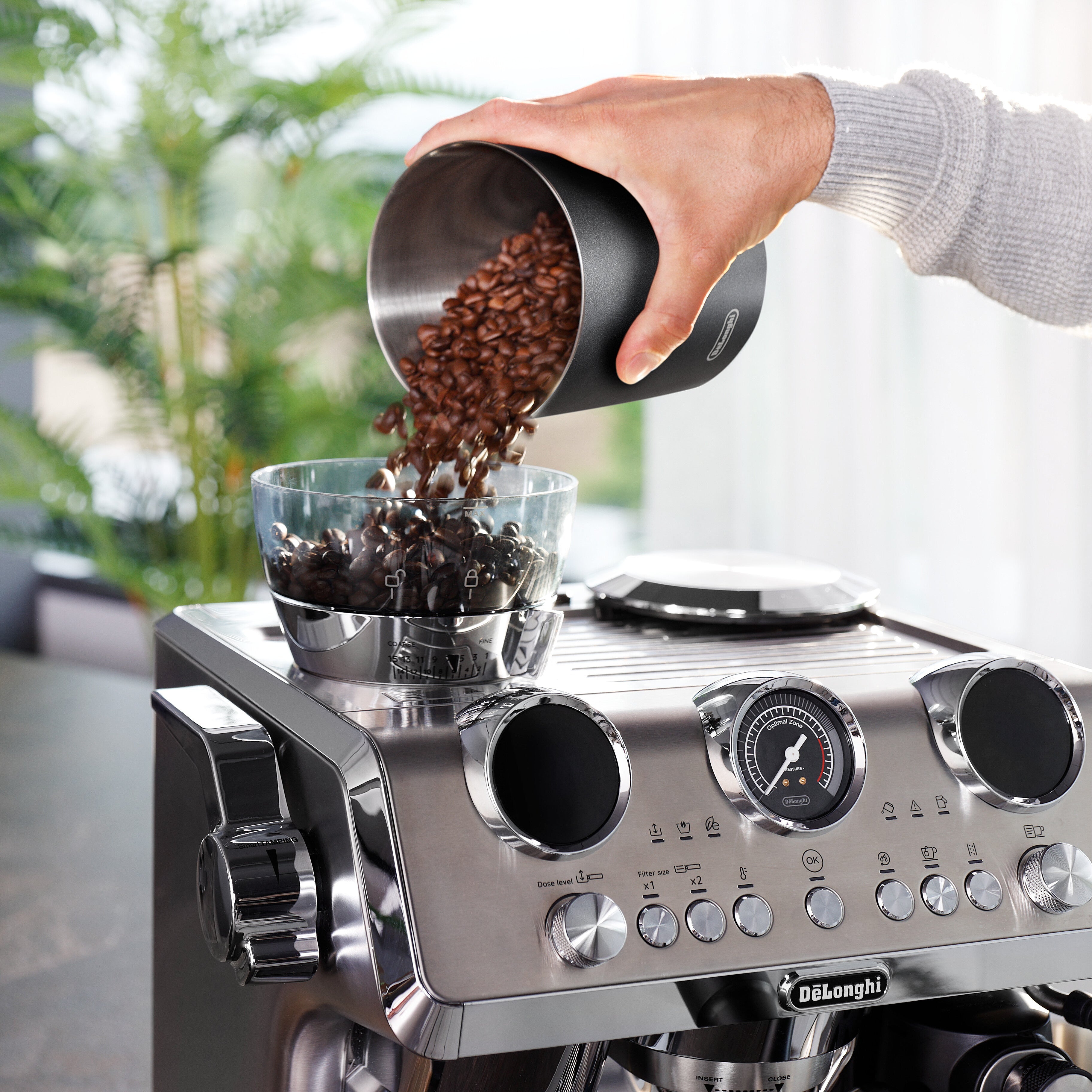 De'longhi La Specialista Maestro | Dutch Colony Coffee Co.